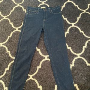 Madewell 10” High Rise Skinny Jeans. Dark blue. Size 30T.